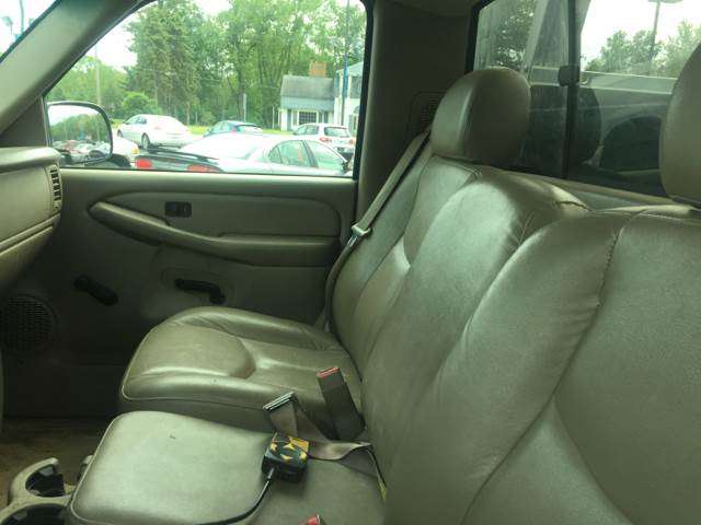 GMC Sierra 2500HD 2003 photo 17